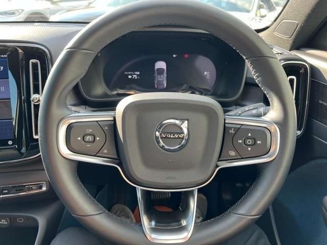 VOLVO C40 2022 Image 31