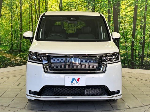 HONDA STEPWAGON E:HEV SPAD 2025 Image 31