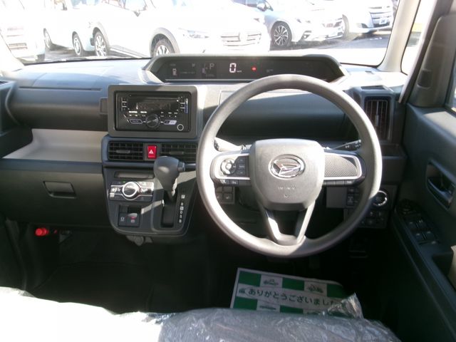 DAIHATSU TANTO 2024 Image 31
