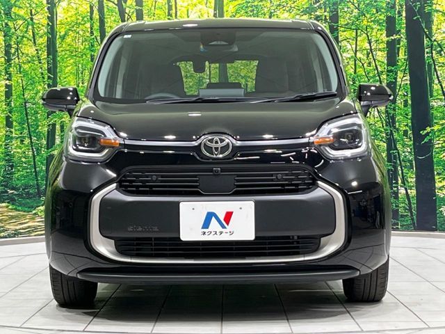TOYOTA SIENTA HYBRID 2024 Image 31