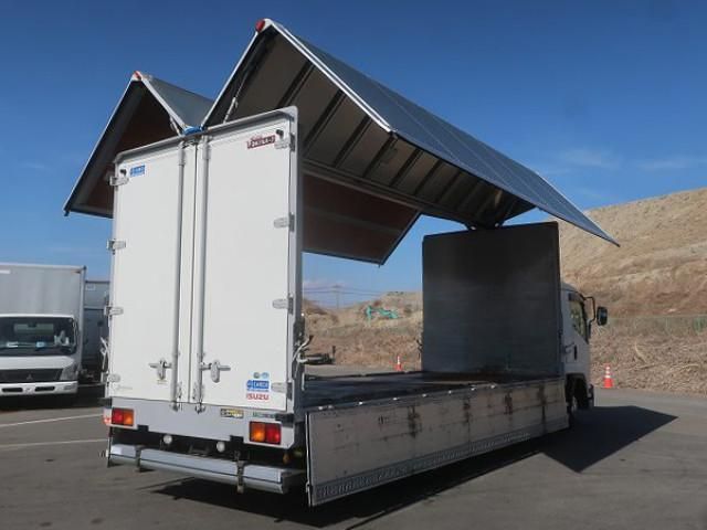 ISUZU FORWARD 2017 Image 31