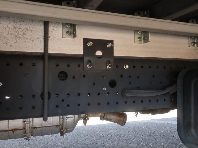 ISUZU FORWARD 2017 Image 31