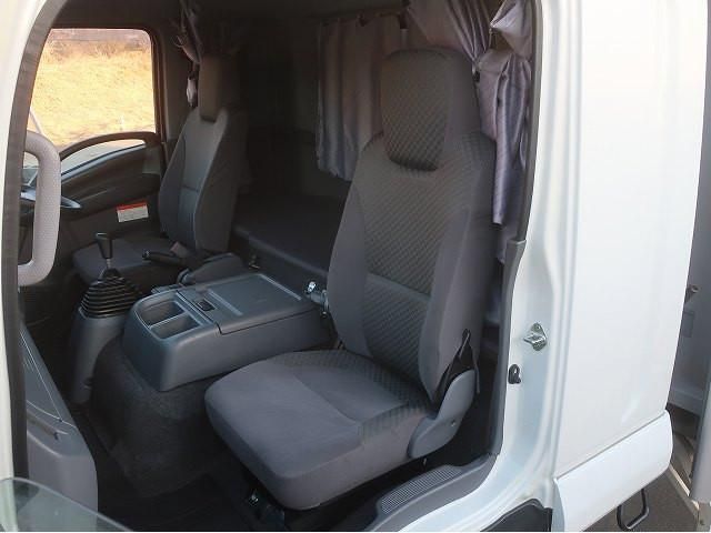 ISUZU FORWARD 2017 Image 31