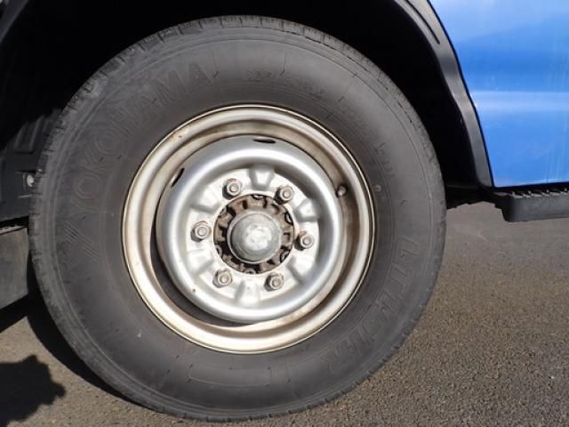 ISUZU ELF 2015 Image 31