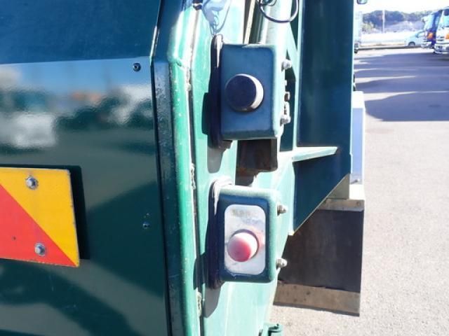 ISUZU FORWARD 2012 Image 31