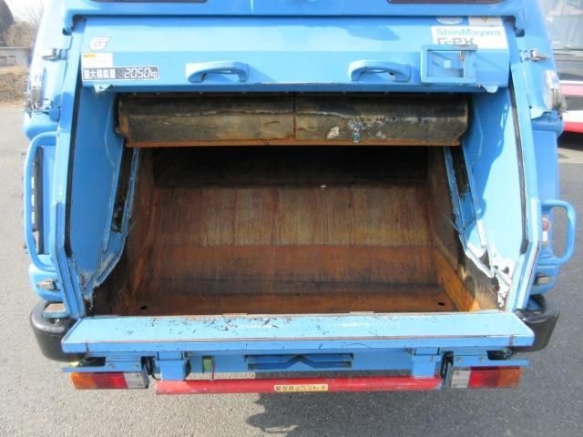 MITSUBISHI CANTER 2015 Image 31