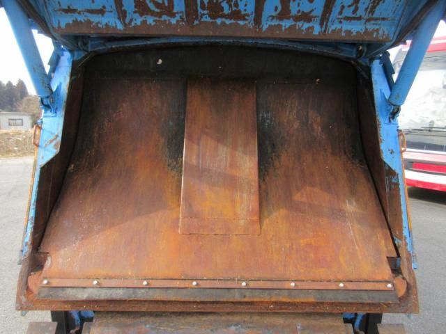 MITSUBISHI CANTER 2015 Image 31