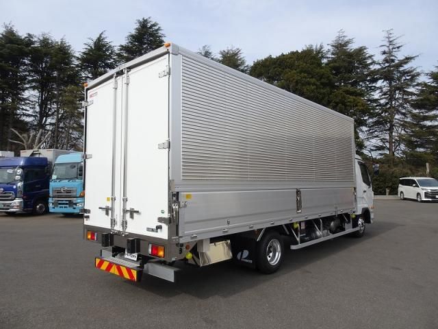 MITSUBISHI FUSOU FIGHTER 2025 Image 31