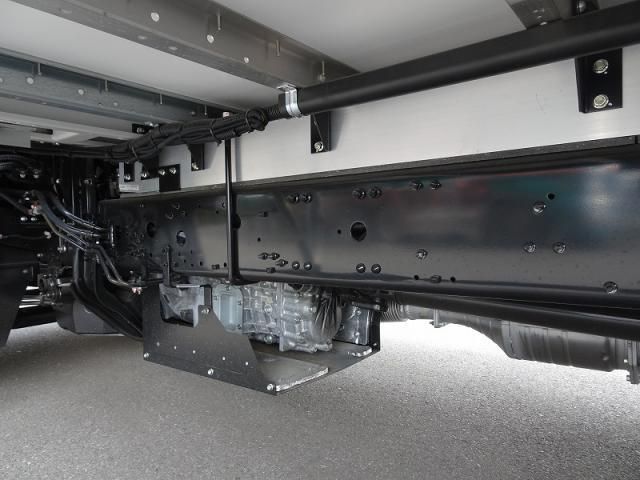 MITSUBISHI FUSOU FIGHTER 2025 Image 31