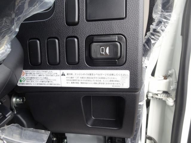 MITSUBISHI FUSOU FIGHTER 2025 Image 31