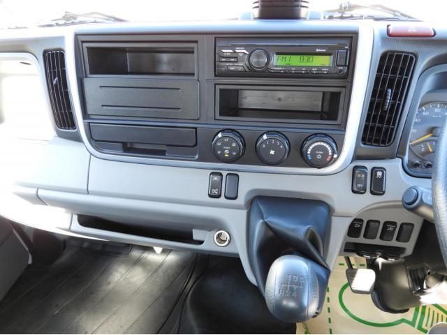 MITSUBISHI CANTER 2023 Image 31