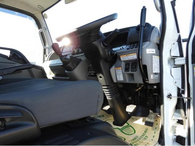 MITSUBISHI CANTER 2023 Image 31