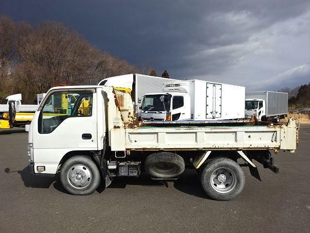ISUZU ELF 2013 Image 31