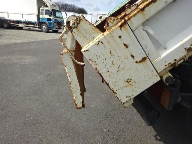 ISUZU ELF 2013 Image 31