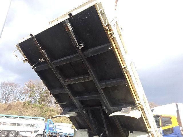 ISUZU ELF 2013 Image 31