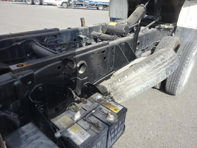 ISUZU ELF 2013 Image 31