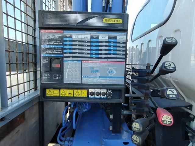 ISUZU ELF 2019 Image 31