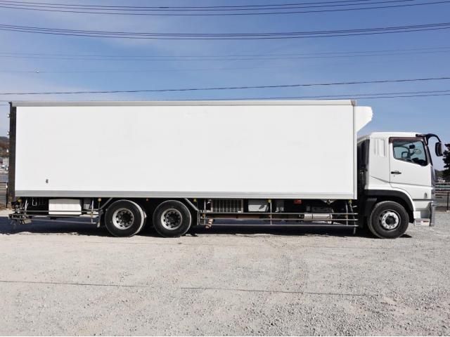 MITSUBISHI FUSOU SUPER GREAT 2016 Image 31