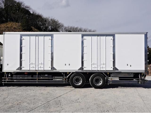 MITSUBISHI FUSOU SUPER GREAT 2016 Image 31