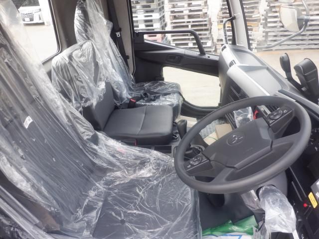 MITSUBISHI FUSOU FIGHTER 2025 Image 31