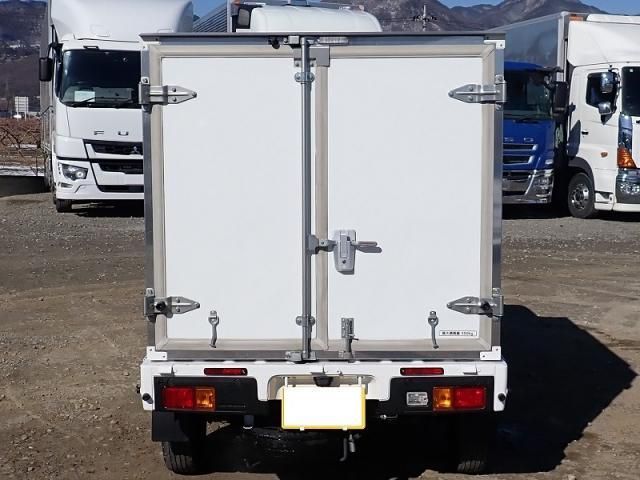 DAIHATSU HIJET 2022 Image 31