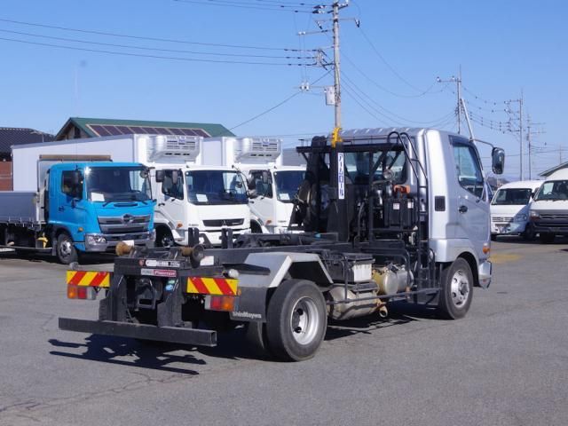 MITSUBISHI FUSOU FIGHTER 2019 Image 31