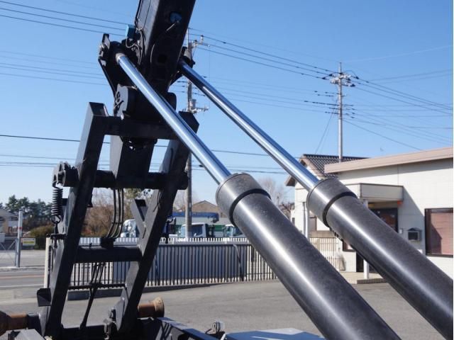 MITSUBISHI FUSOU FIGHTER 2019 Image 31