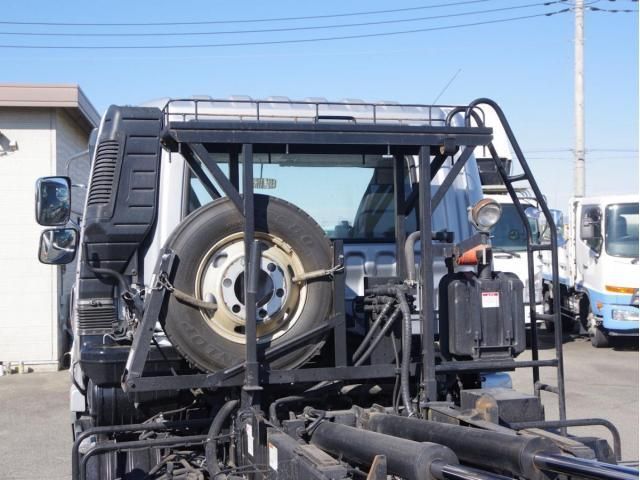 MITSUBISHI FUSOU FIGHTER 2019 Image 31