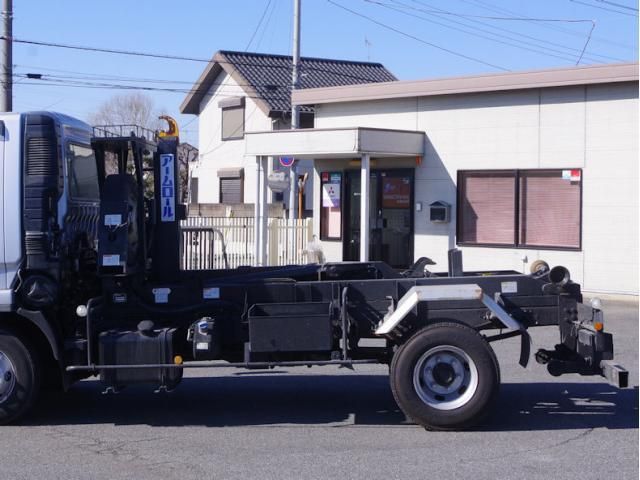 MITSUBISHI FUSOU FIGHTER 2019 Image 31