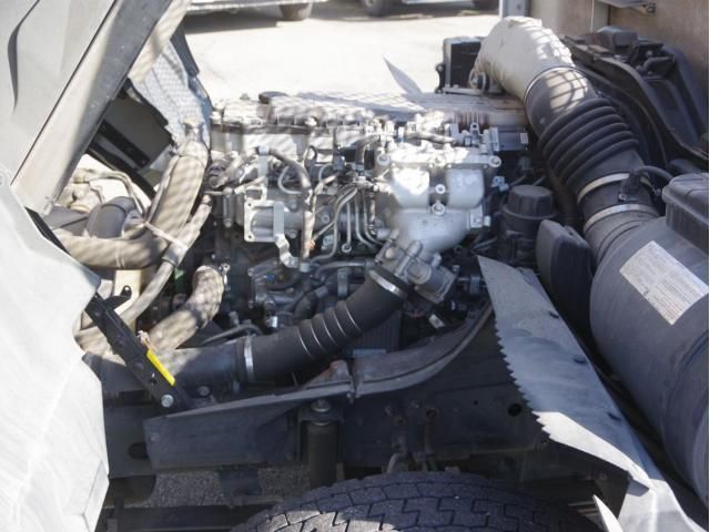 MITSUBISHI FUSOU FIGHTER 2018 Image 31