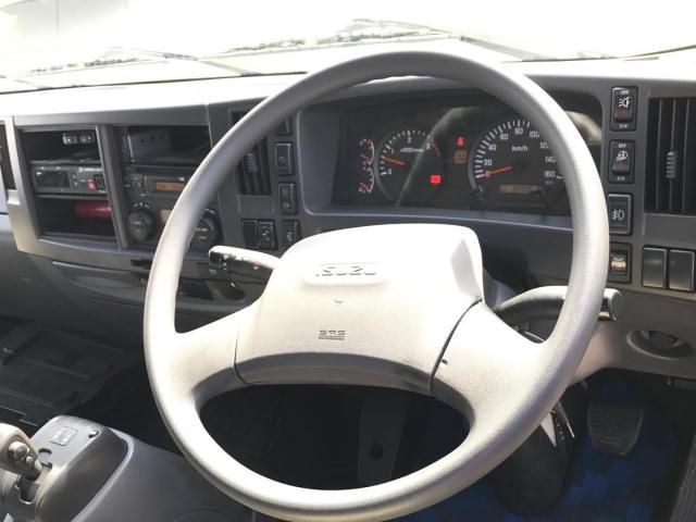 ISUZU FORWARD 2017 Image 31