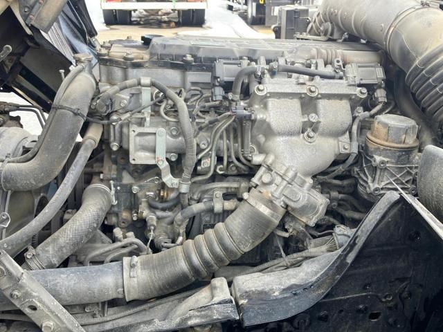 MITSUBISHI FUSOU FIGHTER 2014 Image 31