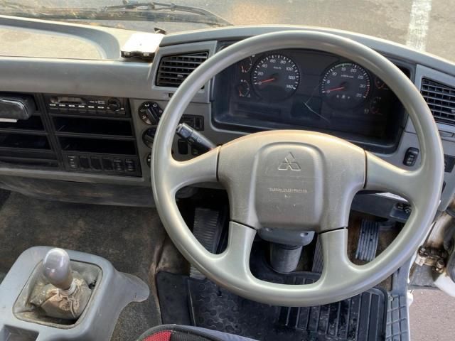 MITSUBISHI FUSOU FIGHTER 2014 Image 31