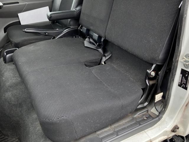 MITSUBISHI CANTER 2018 Image 31