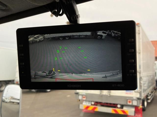 MITSUBISHI CANTER 2018 Image 31