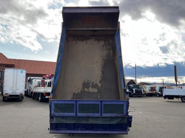 MITSUBISHI CANTER 2015 Image 31