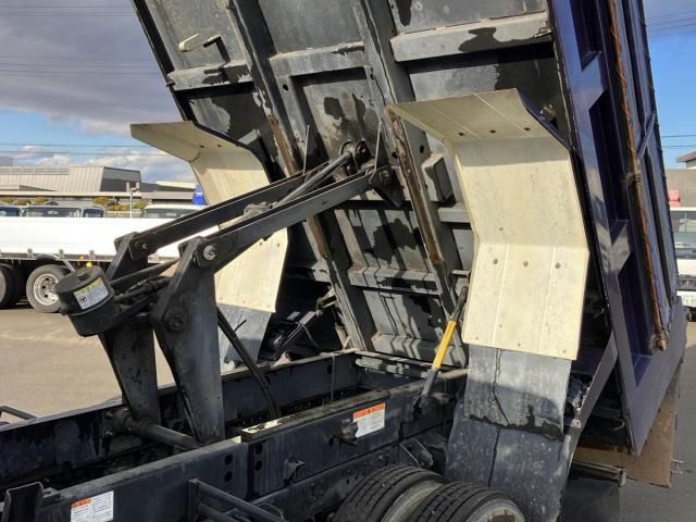 MITSUBISHI CANTER 2015 Image 31