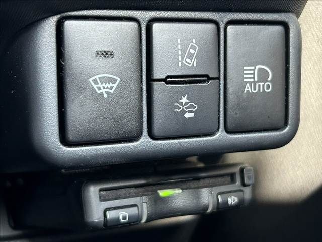 TOYOTA AQUA 2019 Image 31