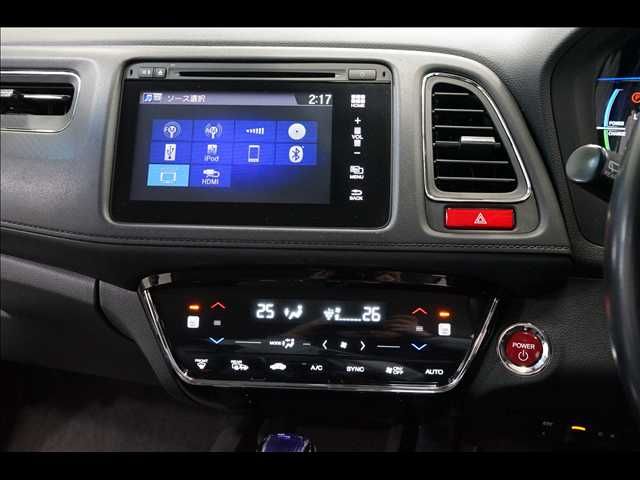 HONDA VEZEL HYBRID 2015 Image 31