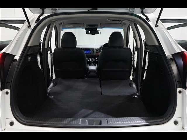 HONDA VEZEL HYBRID 2015 Image 31