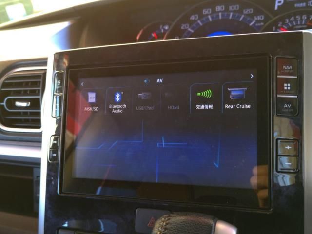 DAIHATSU TANTO CUSTOM 2017 Image 31