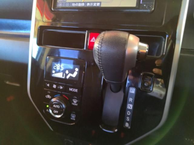 TOYOTA TANK 2019 Image 31