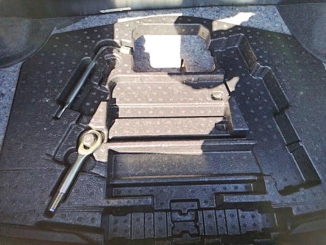 NISSAN SKYLINE HYBRID 2015 Image 31