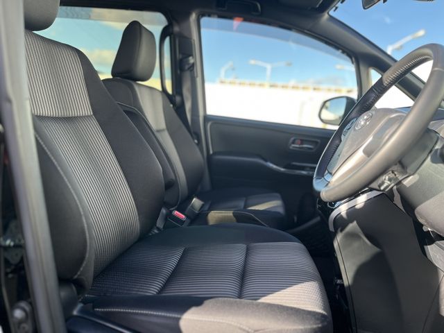 TOYOTA VOXY 2019 Image 31