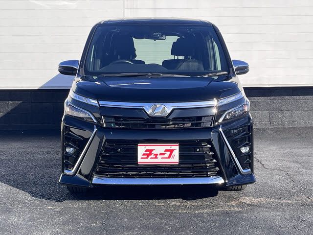 TOYOTA VOXY 2019 Image 31