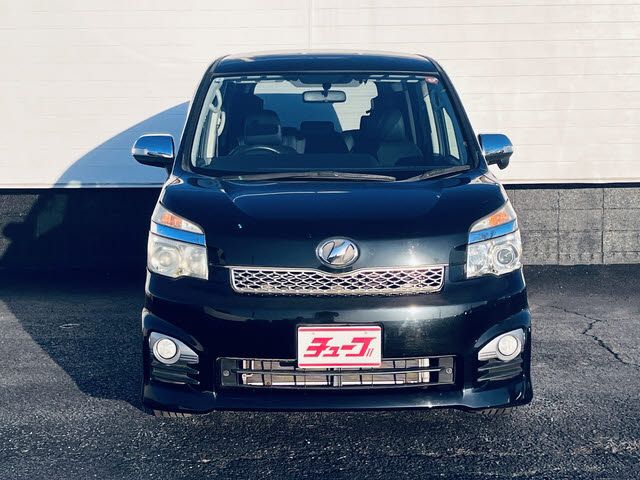 TOYOTA VOXY 2014 Image 31