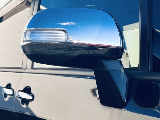 TOYOTA VOXY 2014 Image 31