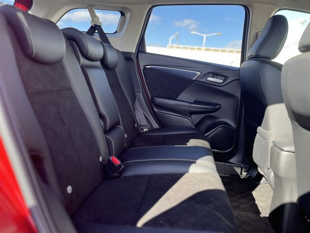 HONDA SHUTTLE HYBRID 2018 Image 31