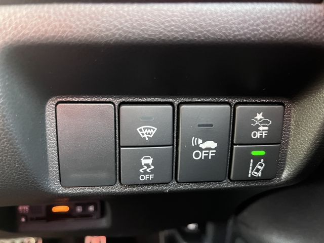 HONDA SHUTTLE HYBRID 2018 Image 31