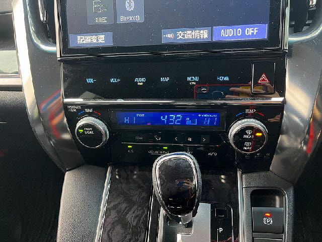 TOYOTA ALPHARD 2019 Image 31